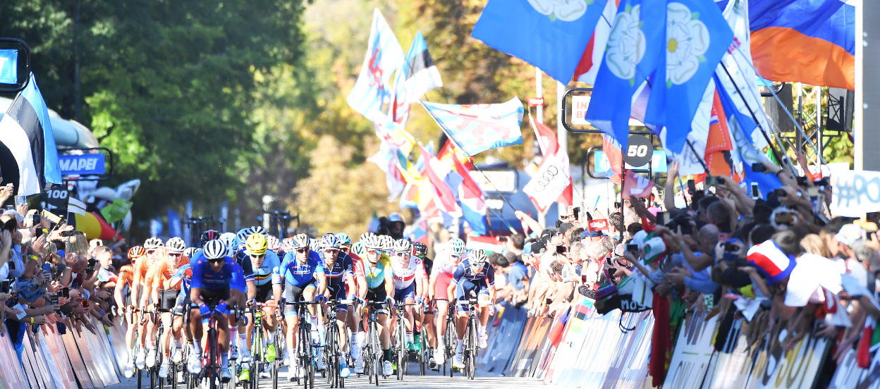 Cyclists at the cycling world championship, credit SWPix