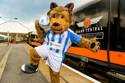 Terry Huddersfield Town Mascot