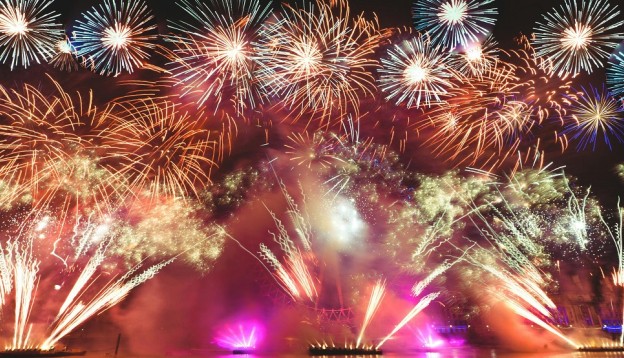 Fireworks in London sky 