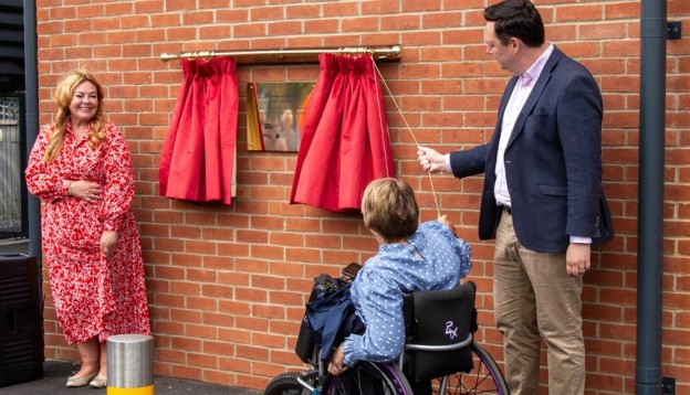 Eaglescliffe station train opening